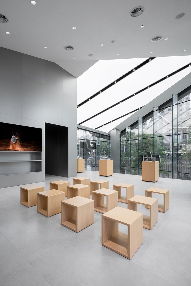 Dji Retail Store / E Studio 9 Dji retail store / e studio