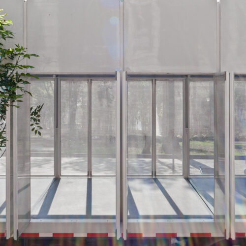 A47 Mobile Art Library / Productora 34 A47 mobile art library / productora
