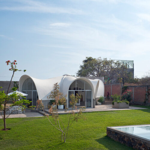 House In Tlayacapan / Productora 33 House in tlayacapan / productora