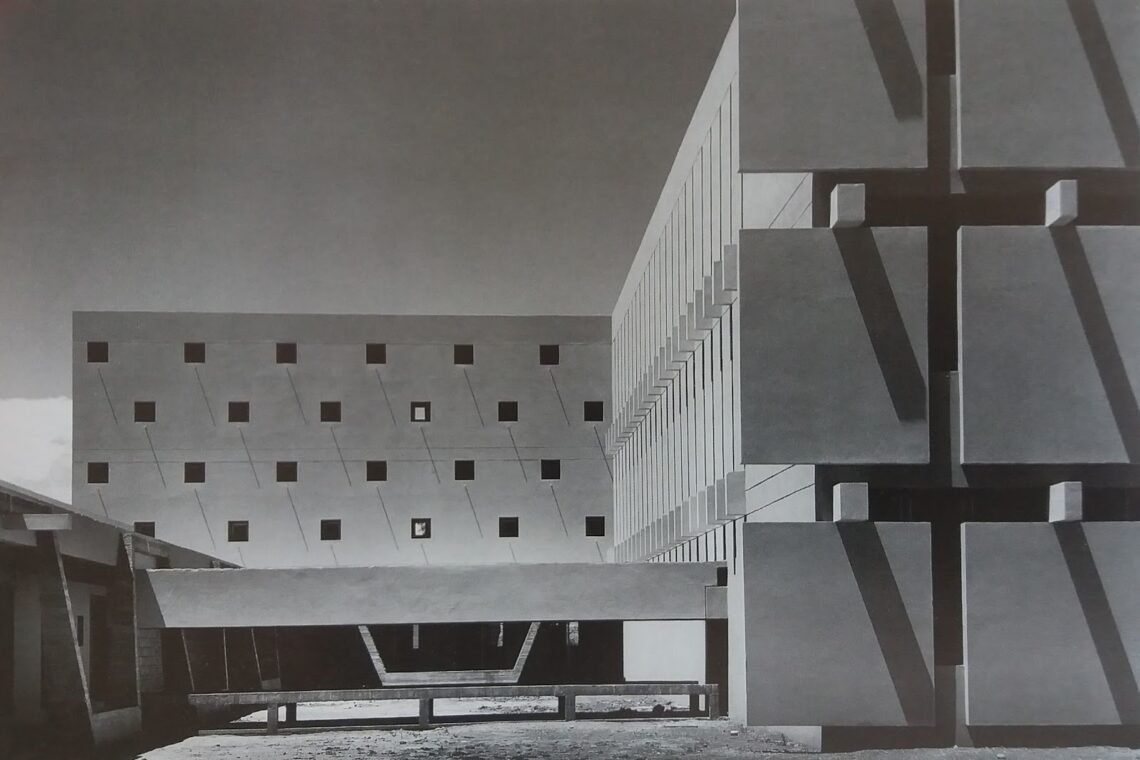 Ouarzazate Teaching Faculty / Jean-François Zevaco | Classics On Architecture Lab 4 20160510 100016 1