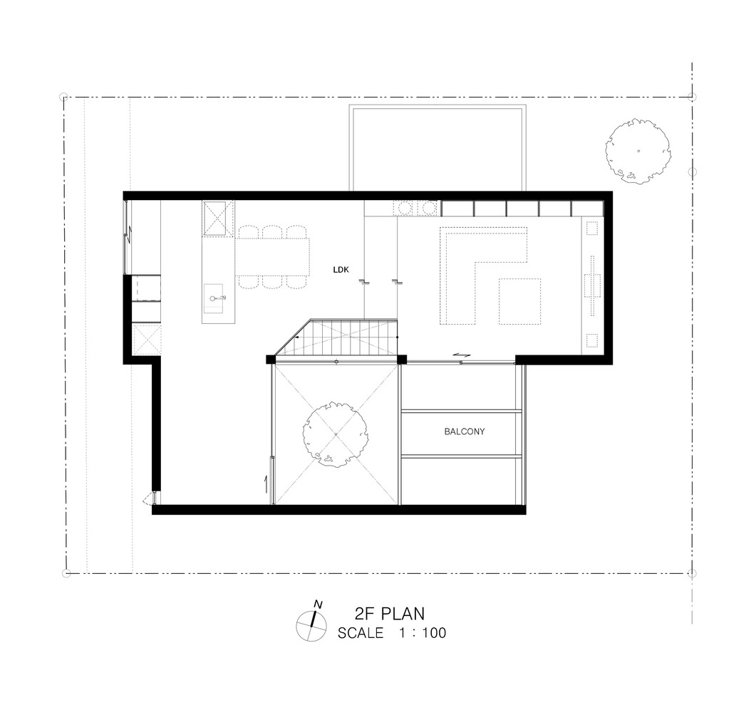 2F_P Patio house / apollo architects & associates
