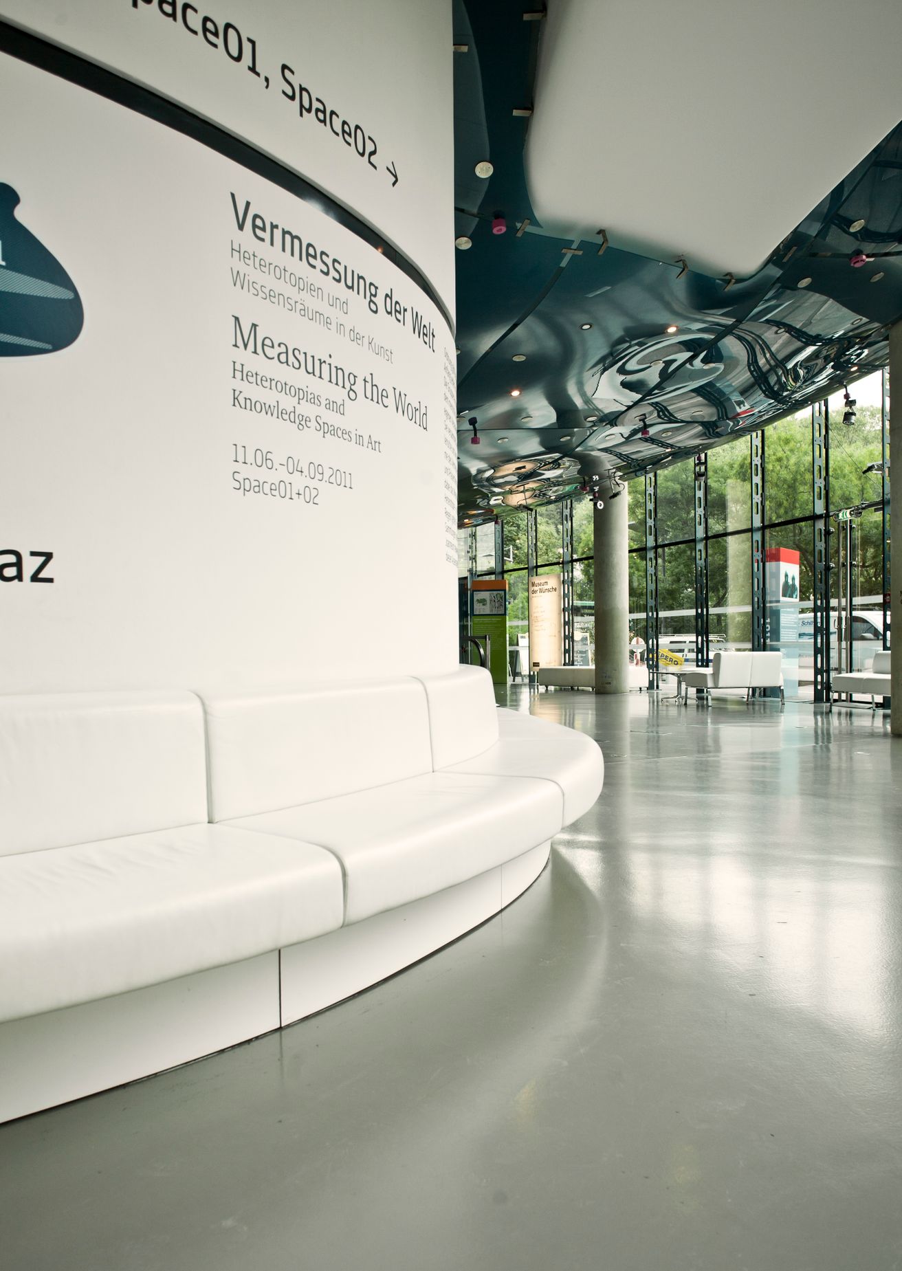 51F0C22D-16E8-425E-A695-56C86D7B5F76 Kunsthaus graz / peter cook and colin fournier | classics on architecture lab