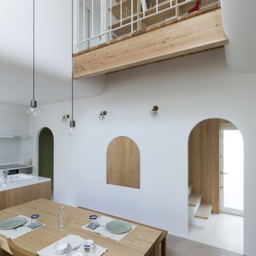 Otsu house / alts design office