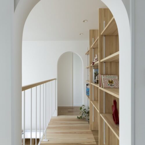 Otsu house / alts design office