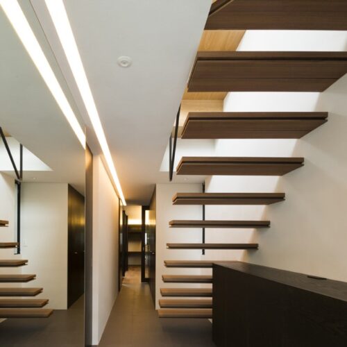 Ark / apollo architects & associates