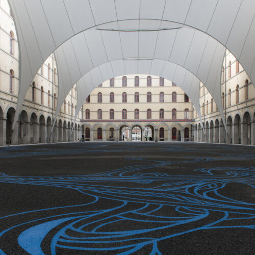Covering of the courtyard of the carré des arts in mons / agwa + ney & partners