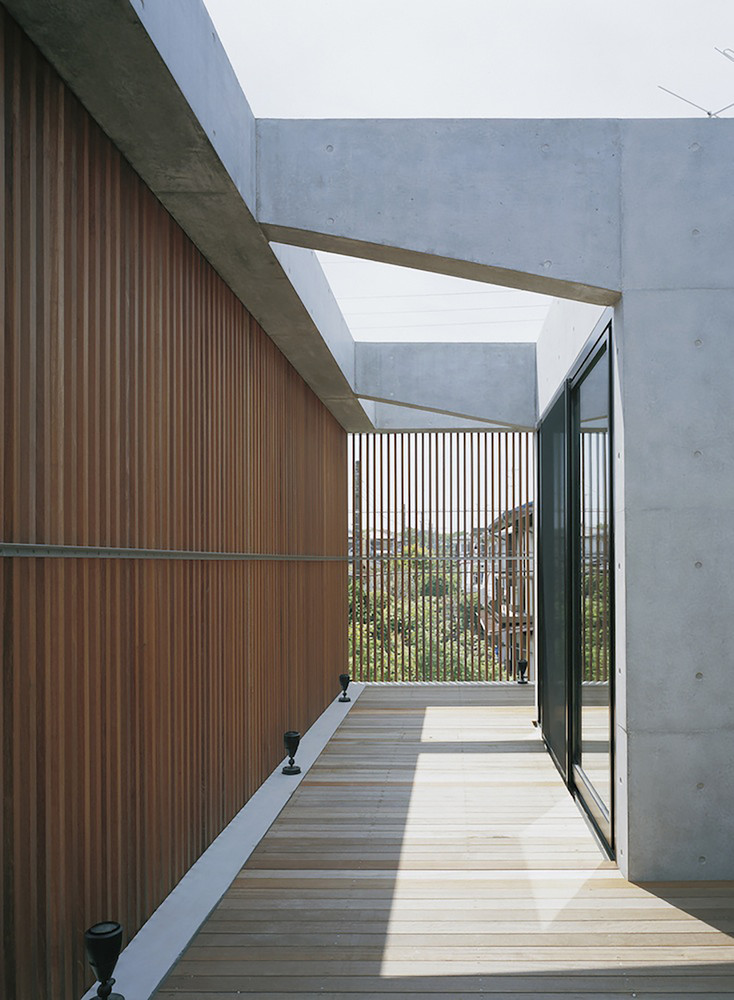 Foo-21 Foo / apollo architects & associates