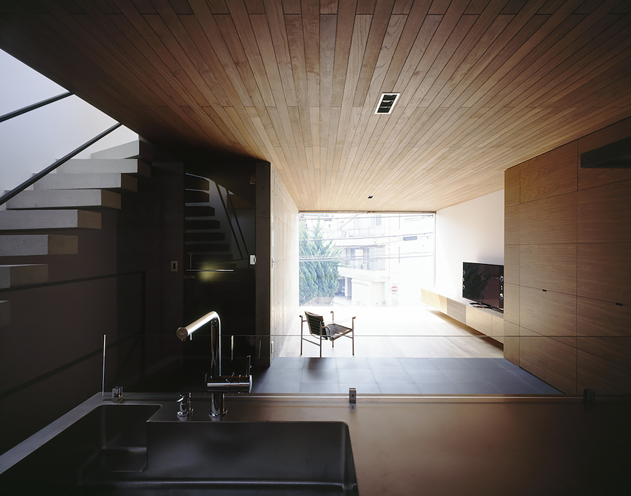 Frame_06 Frame / apollo architects & associates