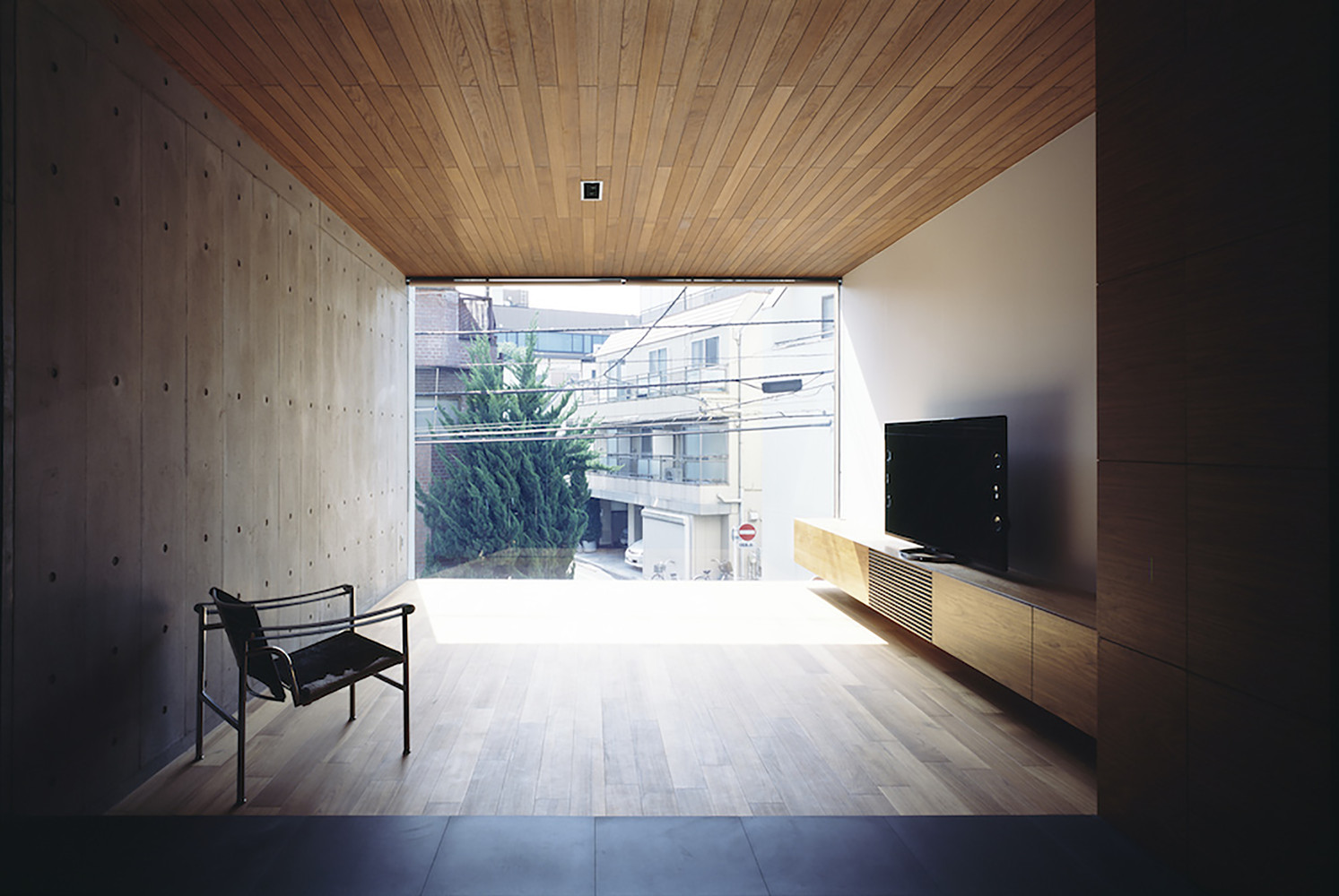 Frame_08 Frame / apollo architects & associates