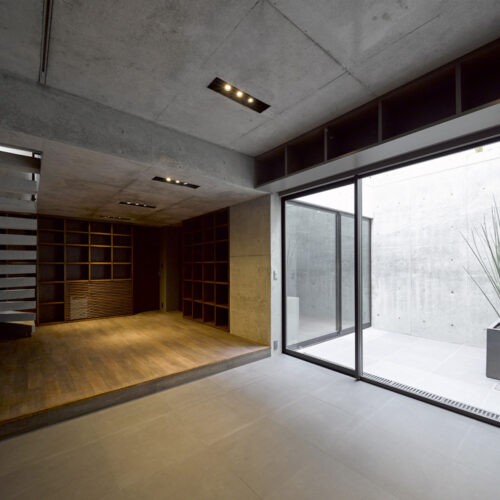 Grigio / apollo architects & associates