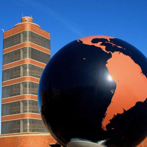 Sc Johnson Wax Research Tower / Frank Lloyd Wright | Classics On Architecture Lab 10 Sc johnson wax research tower / frank lloyd wright | classics on architecture lab