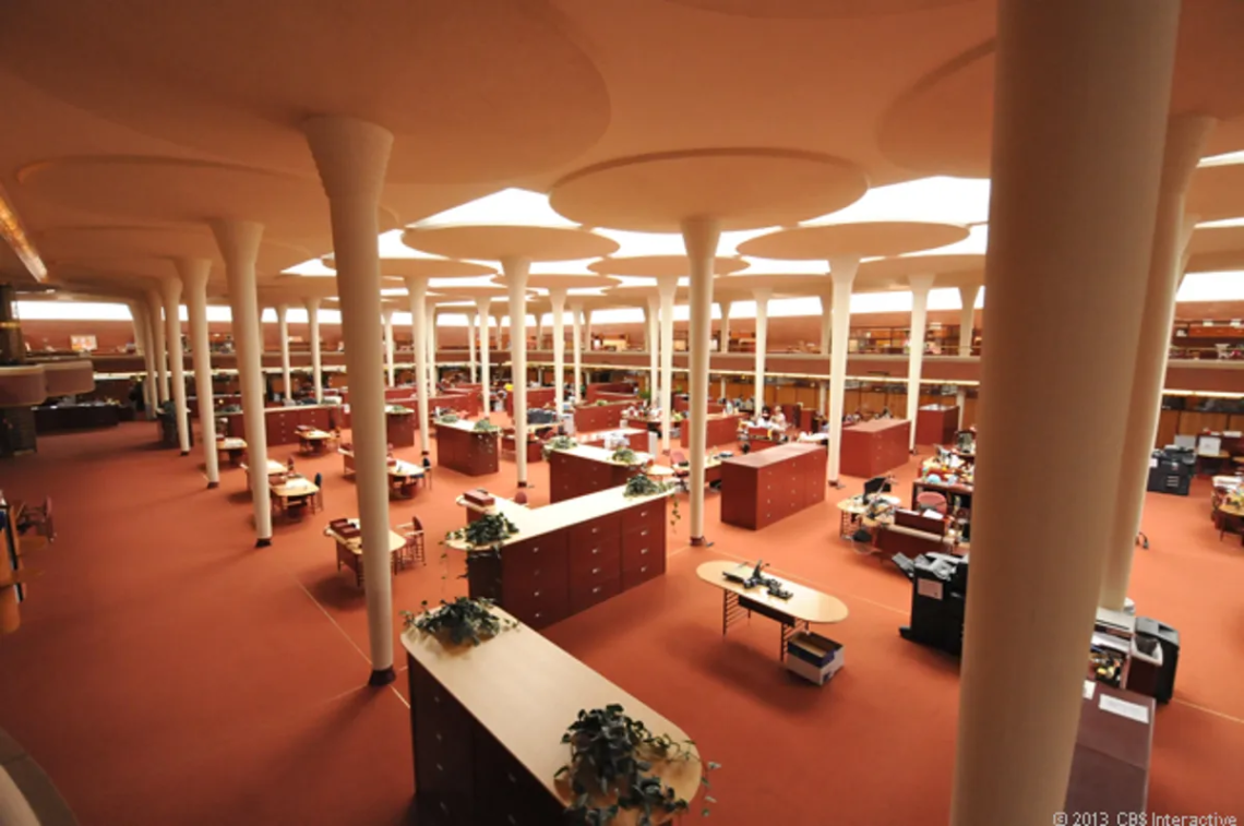 Frank Lloyd Wrightโs Architectural Mastery In Supporting 60 Tons On Lily Pad Columns At Sc Johnson Headquarters 17 Frank lloyd wright's architectural feat: supporting 60 tons on a lily pad columns at sc johnson headquarters