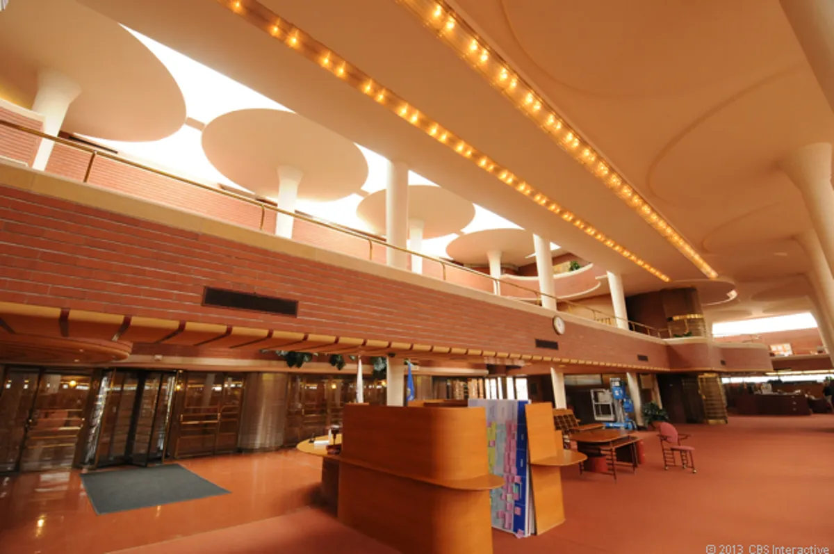 Great_Workroom_Lighting Frank lloyd wright's architectural feat: supporting 60 tons on a lily pad columns at sc johnson headquarters