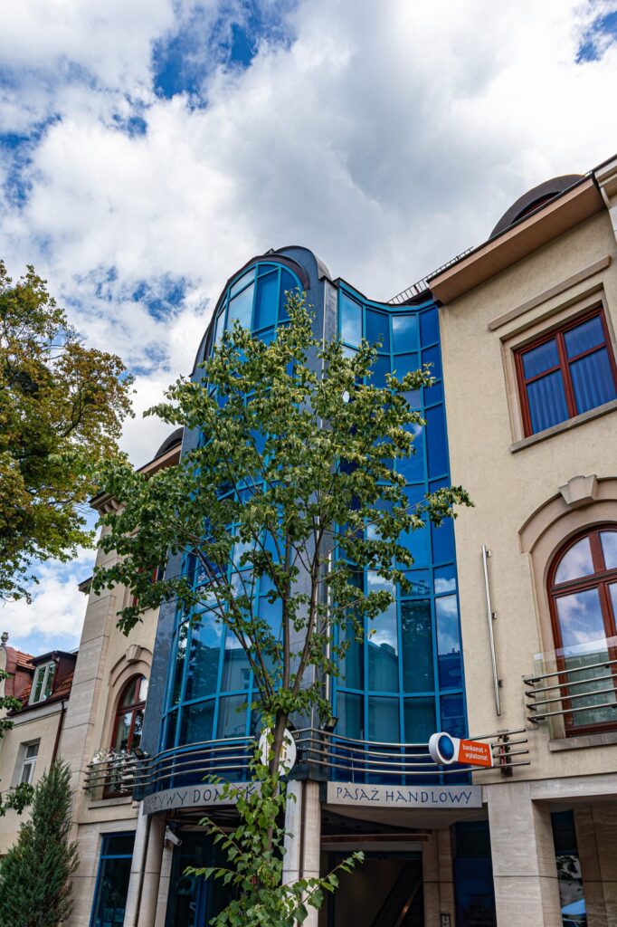 Krzywy Domek - Crooked House / Szotynscy &Amp; Zaleski 13 Krzywy domek (crooked house) / szotynscy & zaleski