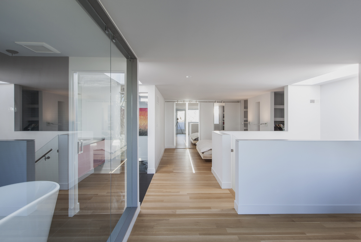 Instar house / atelier rzlbd
