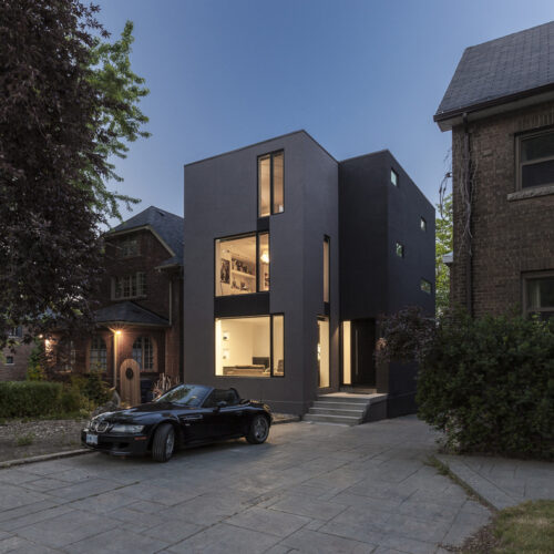 Instar house / atelier rzlbd