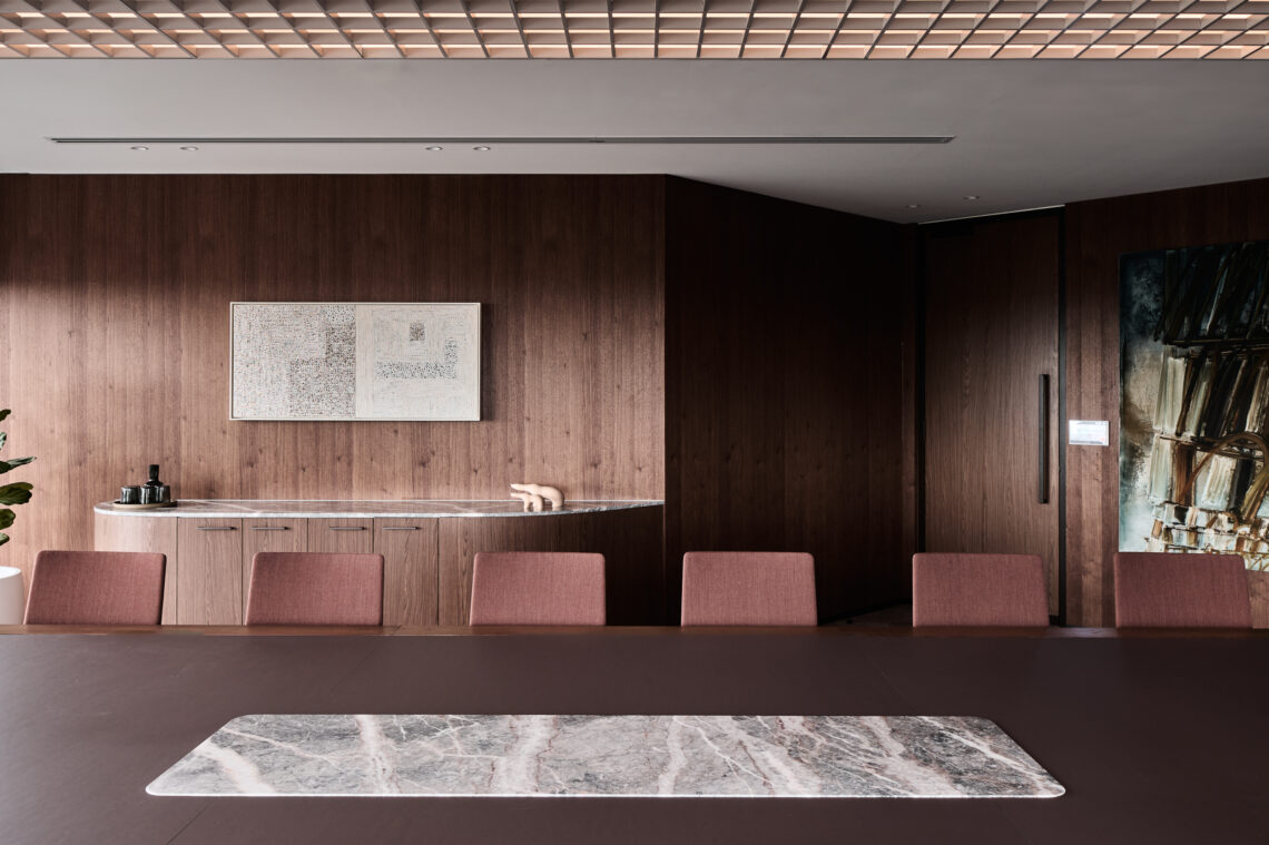 Jll’s New Melbourne Office Honors The City’s Textile Heritage 25 Jll’s new melbourne office honors the city’s textile heritage