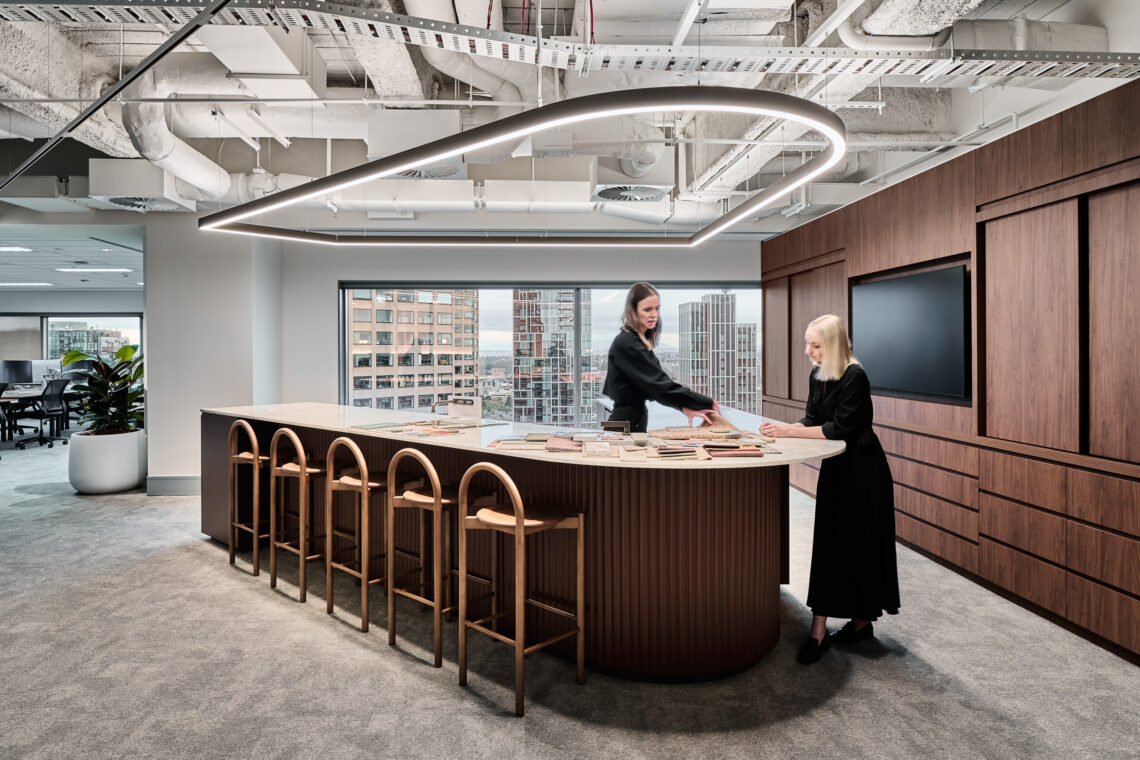 Jll’s New Melbourne Office Honors The City’s Textile Heritage 26 Jll’s new melbourne office honors the city’s textile heritage