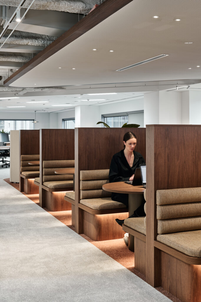 Jll’s New Melbourne Office Honors The City’s Textile Heritage 31 Jll’s new melbourne office honors the city’s textile heritage