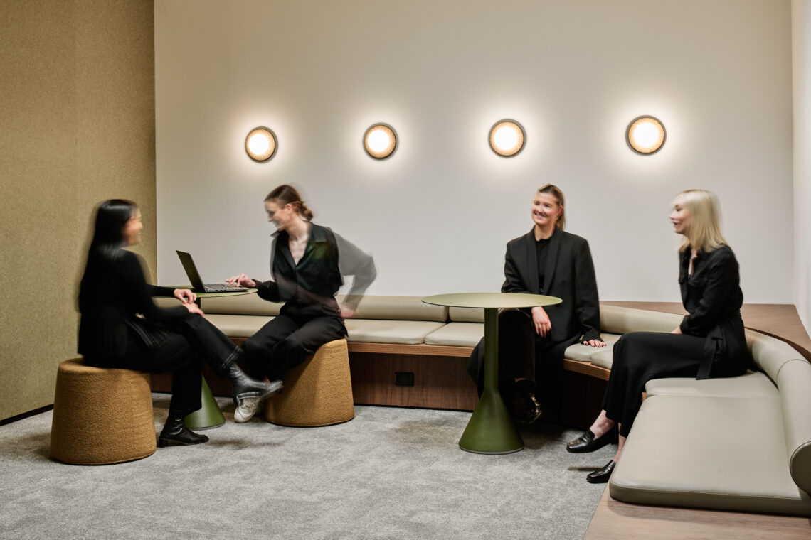 Jll’s New Melbourne Office Honors The City’s Textile Heritage 33 Jll’s new melbourne office honors the city’s textile heritage