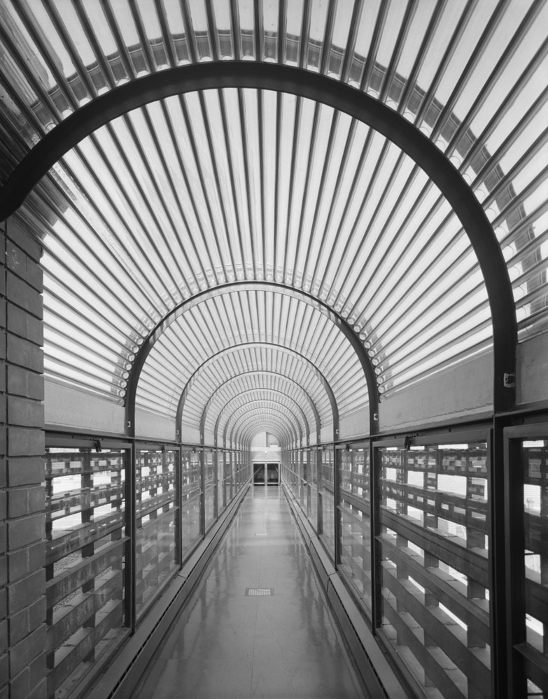 Johnson Wax Tower Sc johnson and son administration building / frank lloyd wright | classics on architecture lab