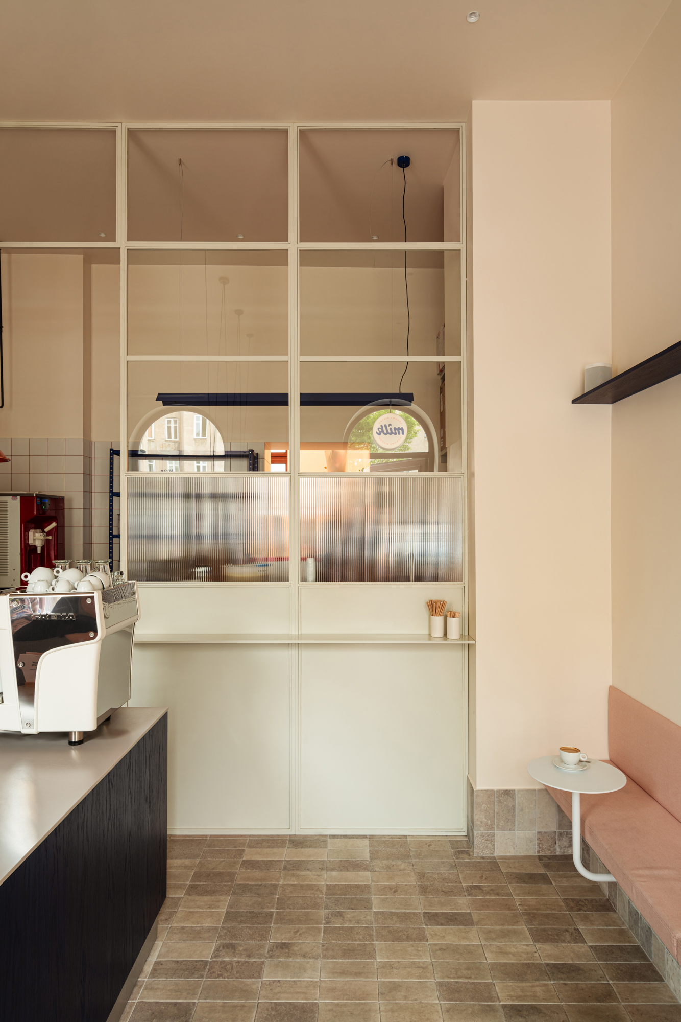 Milk_Hanna Pietras Architects10 Milk lodowe bistro in łódź / hanna pietras architects