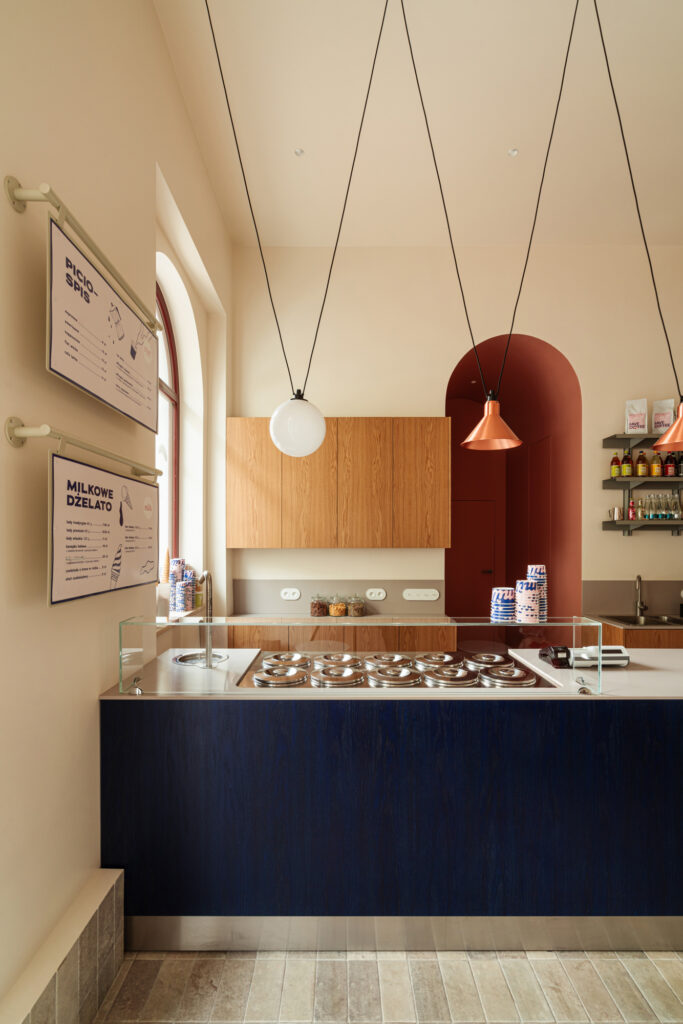 Milk Lodowe Bistro In Łódź / Hanna Pietras Architects 5 Milk lodowe bistro in łódź / hanna pietras architects