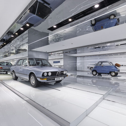 Zhengtong Bmw Museum / Crossboundaries 6 Zhengtong bmw museum / crossboundaries