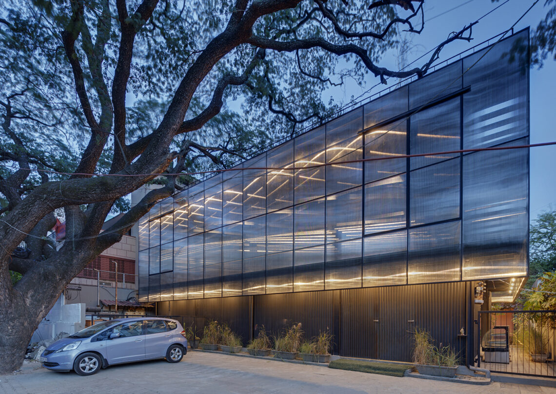 The Courtyard / M9 Design Studio 21 The courtyard / m9 design studio