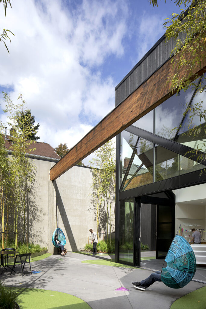 The Nm Bodecker Foundation / Skylab Architecture 14 The nm bodecker foundation / skylab architecture