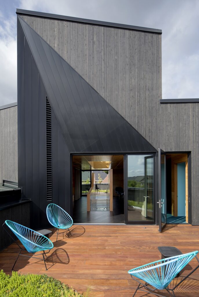 The Nm Bodecker Foundation / Skylab Architecture 2 The nm bodecker foundation / skylab architecture