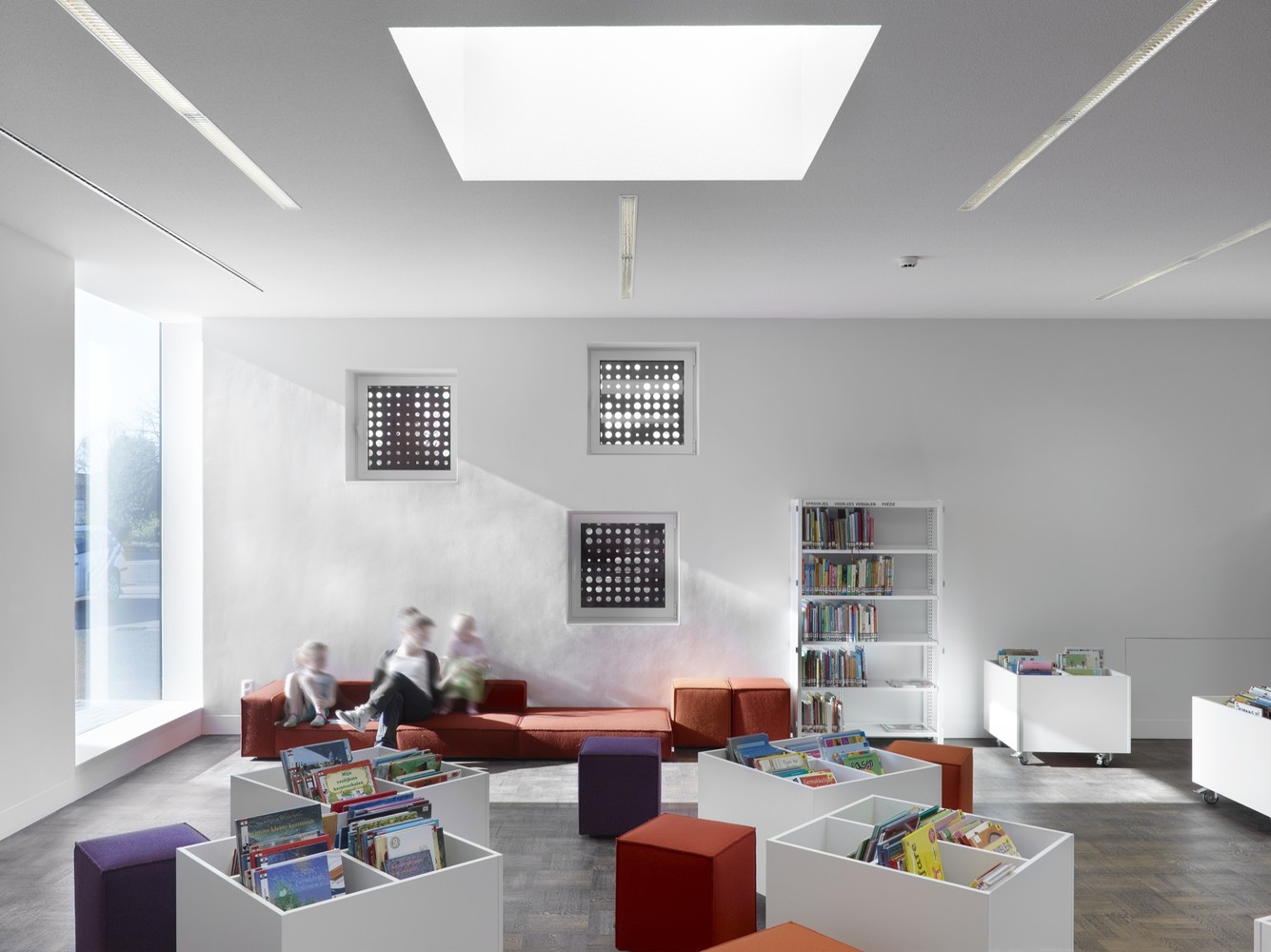 Studio_Farris_Architects_-_City_Library_Bruges_-_21_(Courtesy_Of_Studio_Farris_Architects) City library bruges / studio farris architects