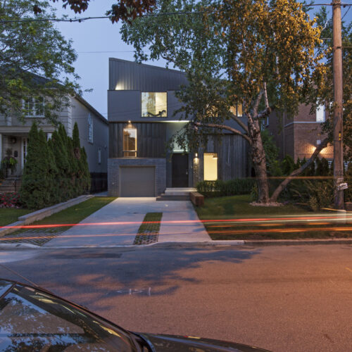 Tetris House / Atelier Rzlbd 2 Tetris house / atelier rzlbd