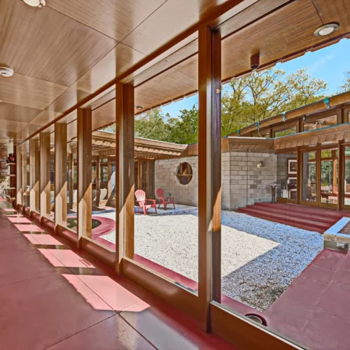 Frank Lloyd Wright'S Iconic Tirranna Home In Connecticut Sells For $6 Million 25 Frank lloyd wright's iconic tirranna home in connecticut sells for $6 million