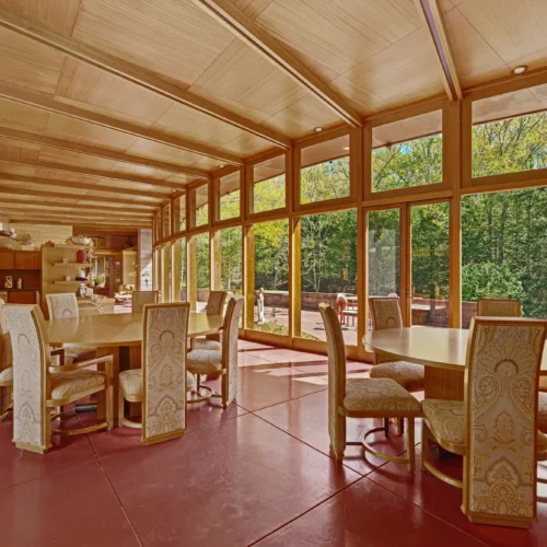 Frank Lloyd Wright'S Iconic Tirranna Home In Connecticut Sells For $6 Million 24 Frank lloyd wright's iconic tirranna home in connecticut sells for $6 million
