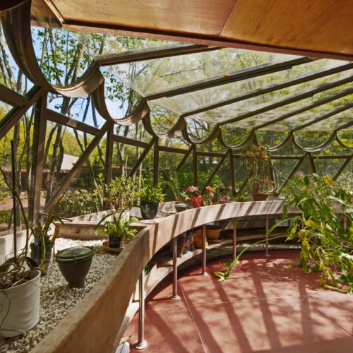 Frank Lloyd Wright'S Iconic Tirranna Home In Connecticut Sells For $6 Million 20 Frank lloyd wright's iconic tirranna home in connecticut sells for $6 million