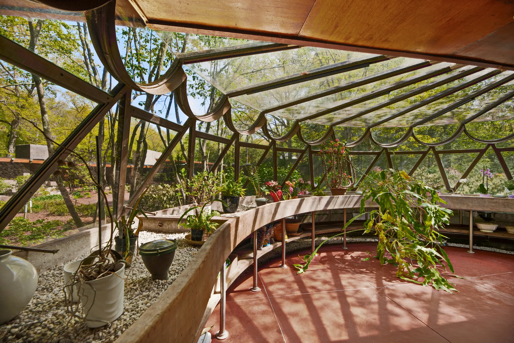 Frank Lloyd Wright'S Iconic Tirranna Home In Connecticut Sells For $6 Million 7 Frank lloyd wright's iconic tirranna home in connecticut sells for $6 million