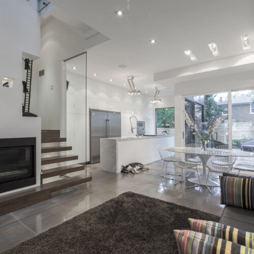Totem House / Atelier Rzlbd 7 Totem house / atelier rzlbd