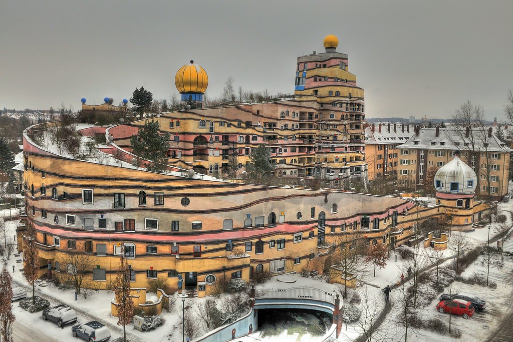 Waldspirale / Friedensreich Hundertwasser | Classics On Architecture Lab 18 Waldspirale / friedensreich hundertwasser