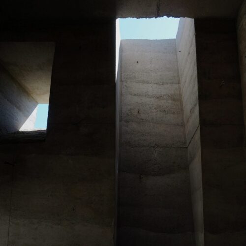 Architecture Students Builds Rammed-Earth Shelter At Frank Lloyd Wright'S Taliesin Desert Campus 1 Architecture students builds rammed-earth shelter at frank lloyd wright's taliesin desert campus