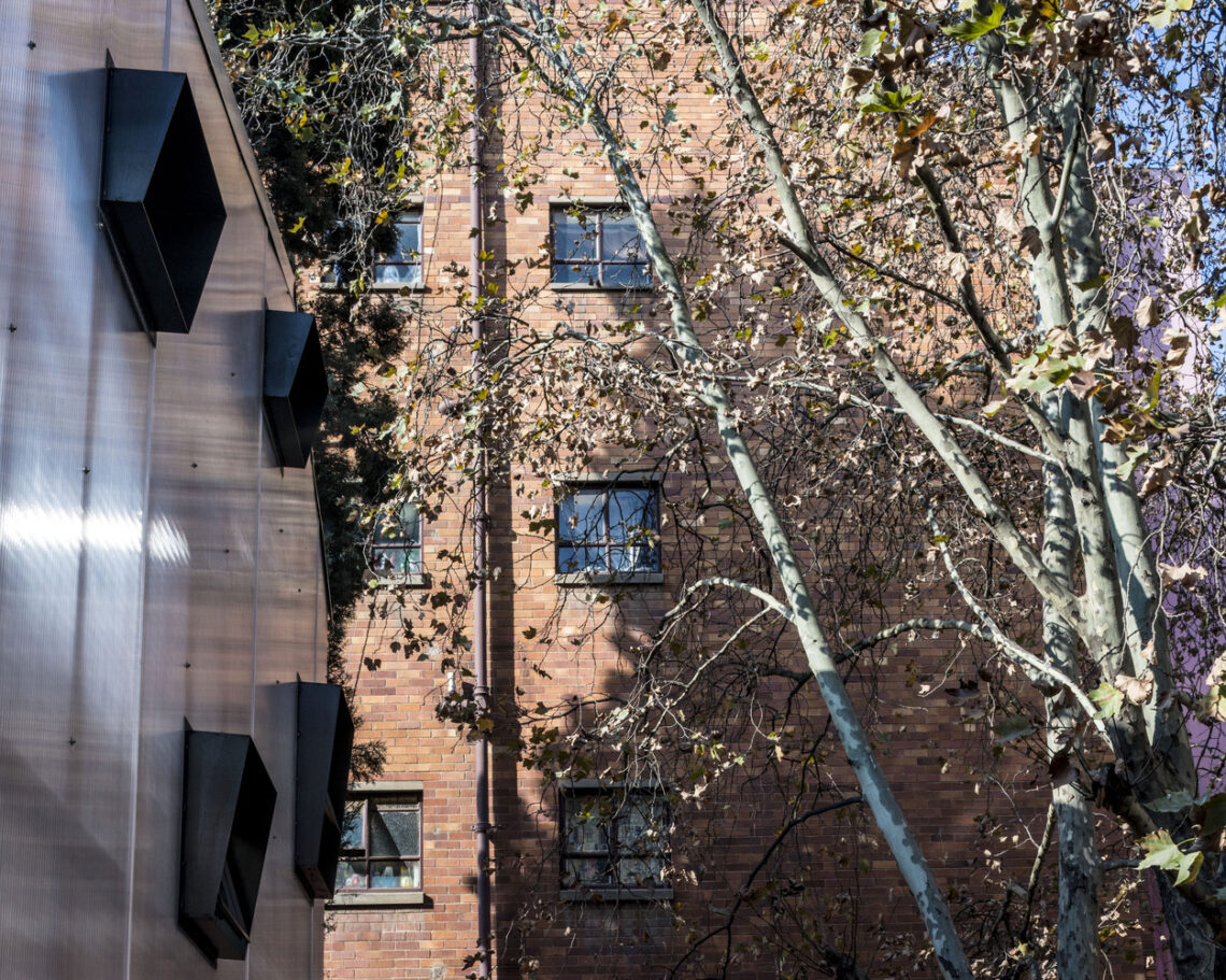 Hillbrow counselling centre / local studio