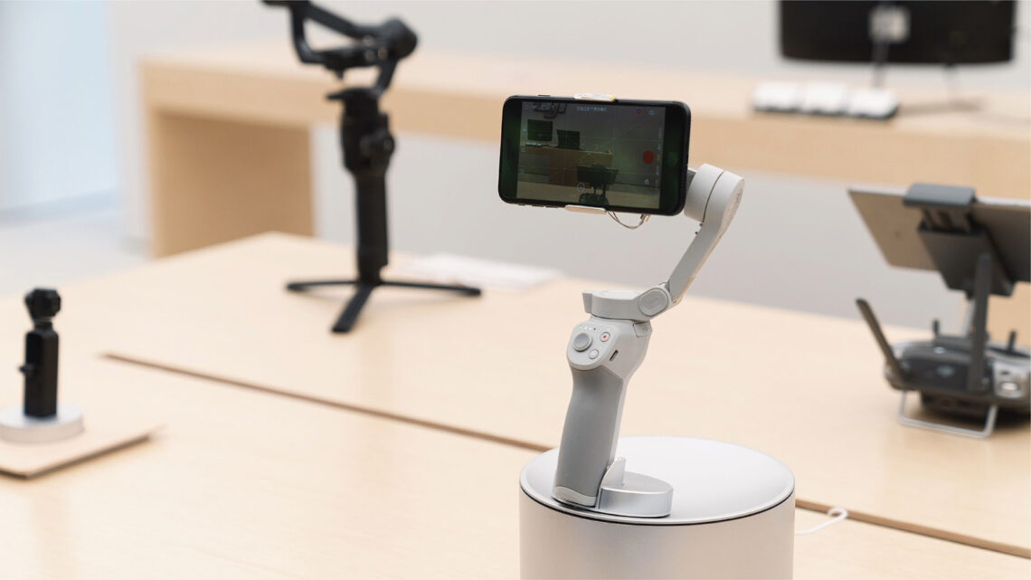 Dji Retail Store / E Studio 20 Dji retail store / e studio
