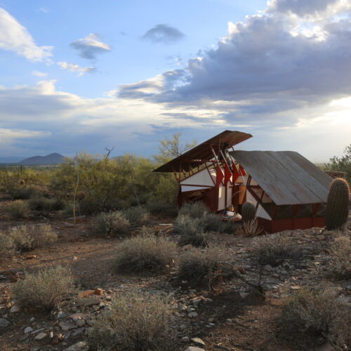 Frank Lloyd Wright Architecture School Students Build 'Survival Cabins' At Taliesin West 10 Frank lloyd wright architecture school students build 'survival cabins' at taliesin west