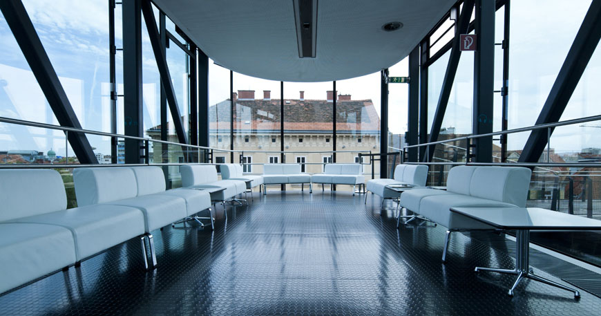 Kunsthaus Graz / Peter Cook And Colin Fournier | Classics On Architecture Lab 31 Kunsthaus graz / peter cook and colin fournier | classics on architecture lab