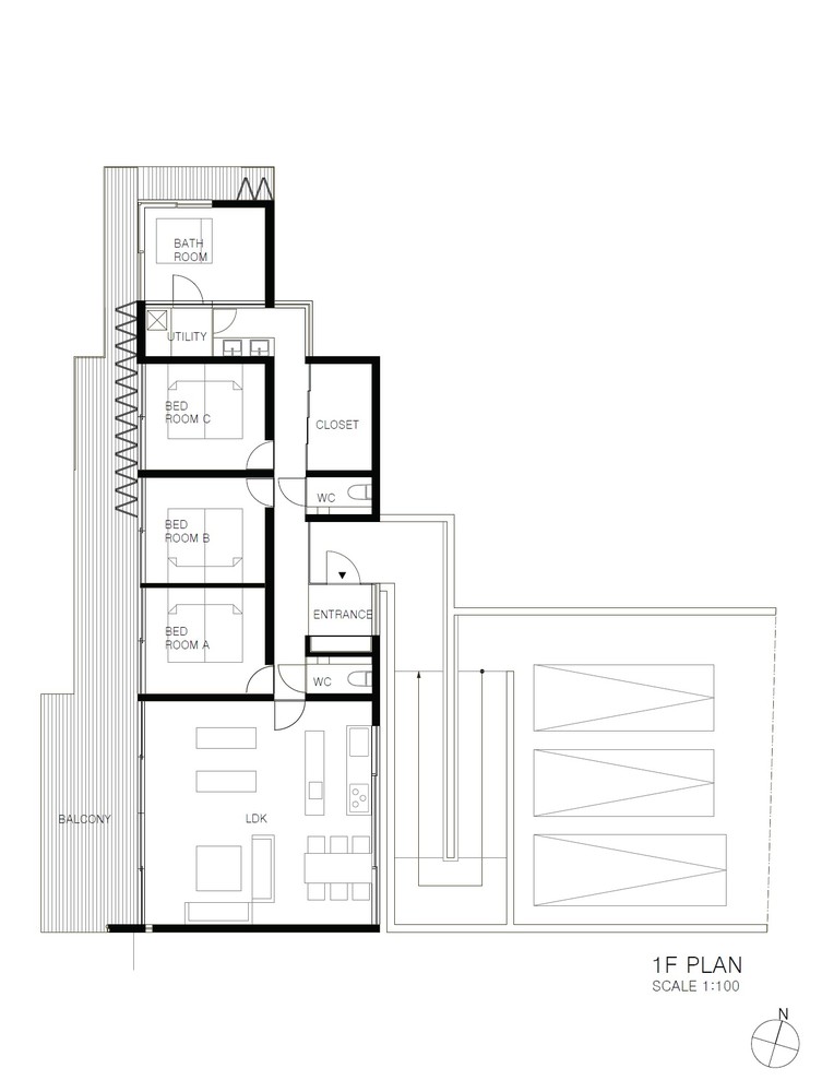Plan Slash / apollo architects & associates