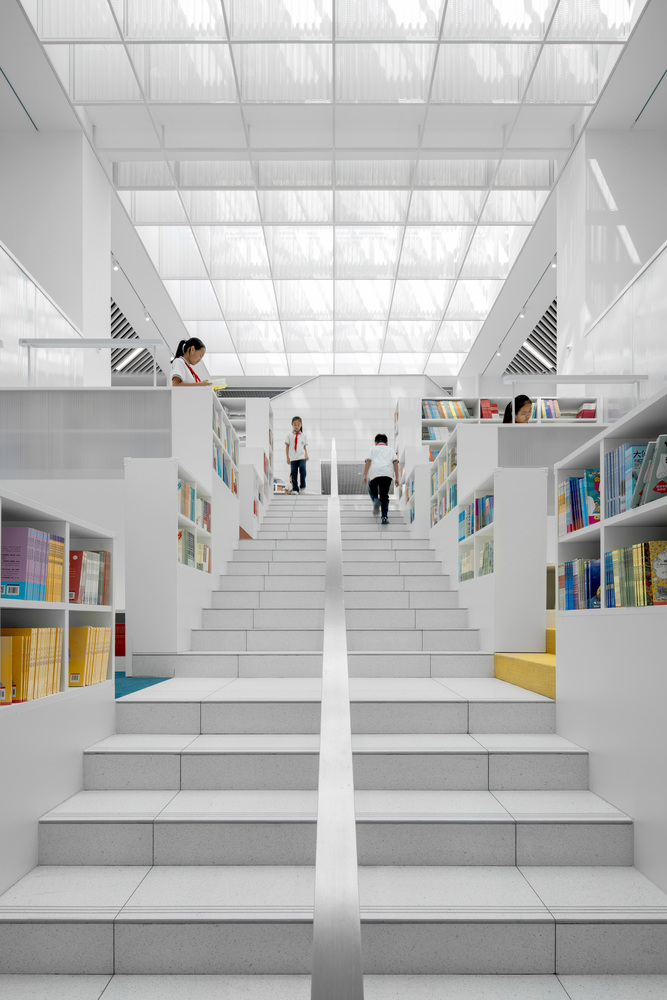 Shanghai Conservatory Of Music Experimental School Hebi Branch Library Interior Renovation / Urbanus 36 Shanghai conservatory of music experimental school hebi branch library interior renovation / urbanus