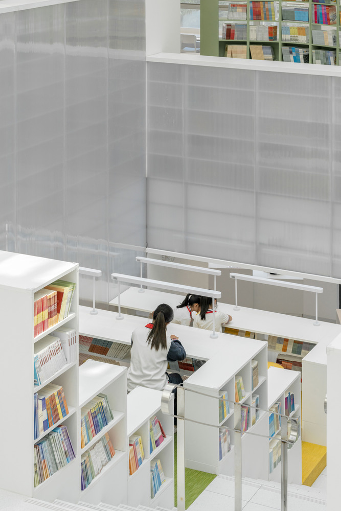 Shanghai Conservatory Of Music Experimental School Hebi Branch Library Interior Renovation / Urbanus 11 Shanghai conservatory of music experimental school hebi branch library interior renovation / urbanus
