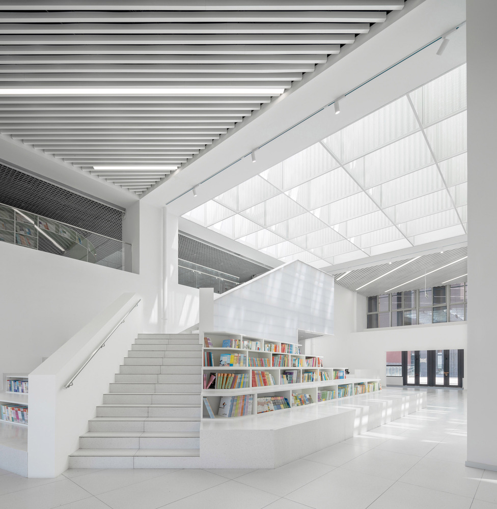 Shanghai Conservatory Of Music Experimental School Hebi Branch Library Interior Renovation / Urbanus 10 Shanghai conservatory of music experimental school hebi branch library interior renovation / urbanus