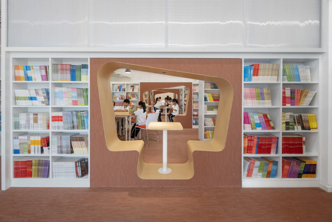 Shanghai Conservatory Of Music Experimental School Hebi Branch Library Interior Renovation / Urbanus 26 Shanghai conservatory of music experimental school hebi branch library interior renovation / urbanus