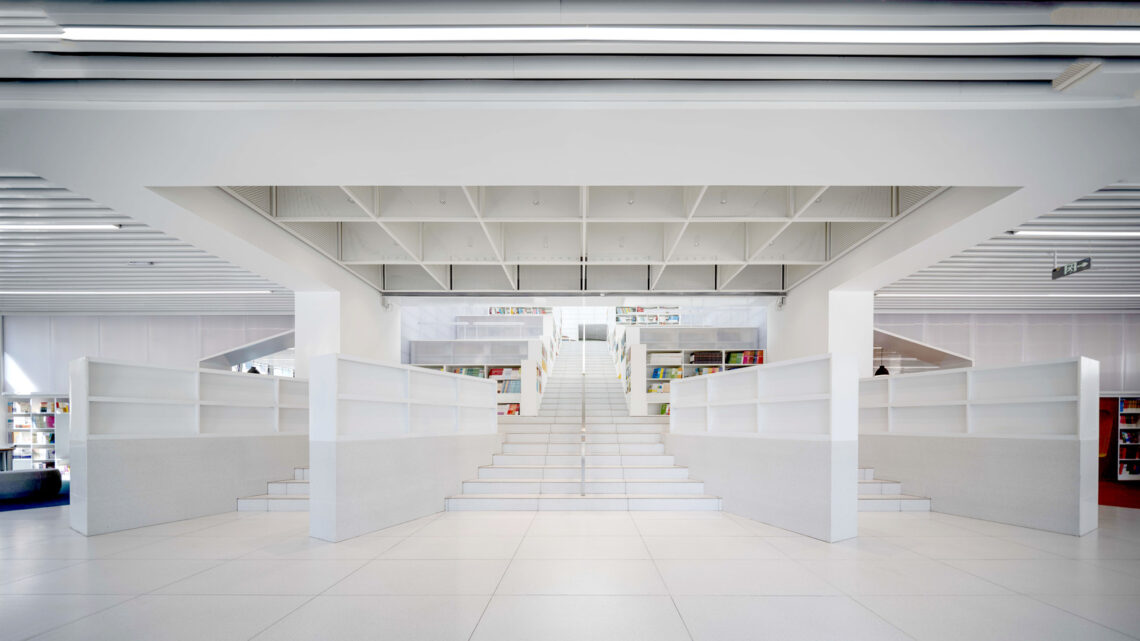 Shanghai Conservatory Of Music Experimental School Hebi Branch Library Interior Renovation / Urbanus 14 Shanghai conservatory of music experimental school hebi branch library interior renovation / urbanus